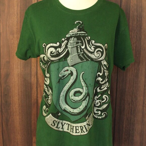 Harry Potter Tops - Harry Potter Shop at Platform 9 3/4 Official T shirt, Size M Slytherin Green